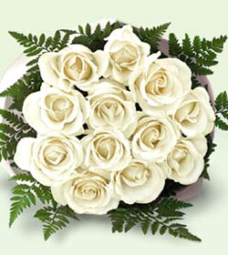 Bat�kent cicek , cicekci  12 adet beyaz g�l buket