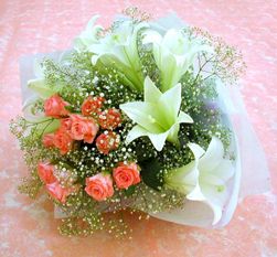 Bat�kent �i�ek g�nderme  lilyum ve 7 adet g�l buket