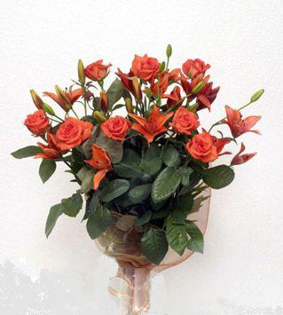 9 adet g�l ve 3 adet lilyum �i�egi buketi  Ergazi Mahallesi �i�ek g�nderme sitemiz g�venlidir 