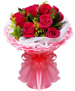 11 adet k�rm�z� g�l buketi Bat�kent �nternetten �i�ek sipari�i 