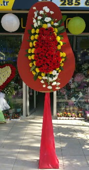 Demetevler Oran 14 �ubat sevgililer g�n� �i�ek  D���n nikah a��l�� �i�e�i modeli