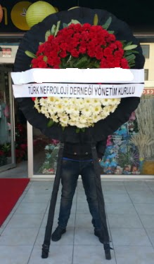 Cenaze �i�ek modeli Bat�kent yurti�i �i�ek sipari�i 