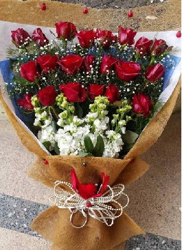 Ni�an s�z k�z isteme buketi �i�e�i Demetevler Oran 14 �ubat sevgililer g�n� �i�ek 