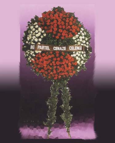 U�ur mumcu mahallesi �i�ek sat���  Iki partel �elenk cenaze i�in