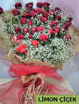 K�z isteme �i�e�i buketi 33 k�rm�z� g�lden kaliteli taze ve ucuz �i�ekler 