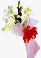 Eryaman mahallesi �i�ek�iler  ince vazoda gerbera ve ayi