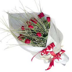 U�ur mumcu mahallesi �i�ek sat���  11 adet kirmizi g�l buket- Her g�nderim i�in ideal