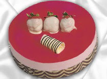 pasta siparisi 4 ile 6 kisilik yas pasta �ilekli yaspasta Elvankent online �i�ek g�nderme