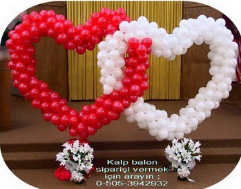 beyaz ve kirmizi sevenlerin kalp balon s�slemesi