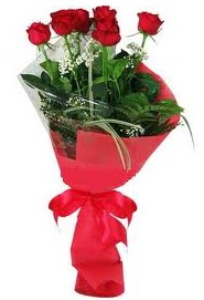 �i�ek yolla sitesinden 7 adet k�rm�z� g�l kaliteli taze ve ucuz �i�ekler 