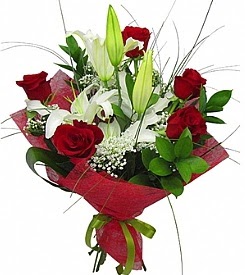 1 dal kazablanka 5 k�rm�z� g�l buketi Turgut �zel mahallesi hediye �i�ek yolla 