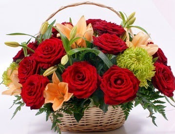 Sepette 5 adet k�rm�z� g�l ve k�r �i�ekleri Bat�kent �nternetten �i�ek sipari�i  