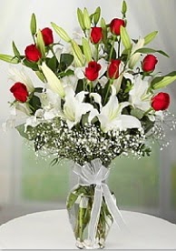 9 adet k�rm�z� g�l 3 dal kazablanka Bat�kent �i�ek g�nderme 