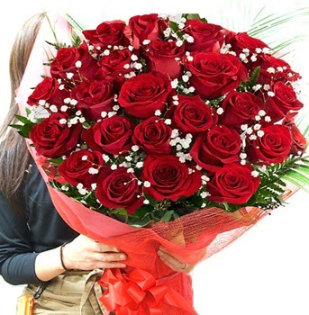 K�z isteme �i�e�i buketi 33 adet k�rm�z� g�l Bat�kent �nternetten �i�ek sipari�i 