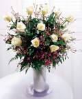 �ak�rlar �i�ek yolla , �i�ek g�nder  11 adet beyaz kaliteli g�ller