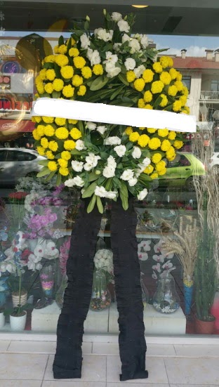 Cenaze �i�ek modeli cenaze �i�e�i Macunk�y sevgilime hediye �i�ek 
