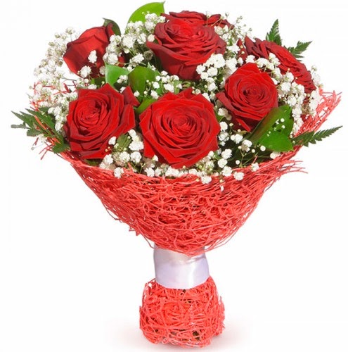 7 adet k�rm�z� g�l buketi �ak�rlar �i�ek yolla , �i�ek g�nder 
